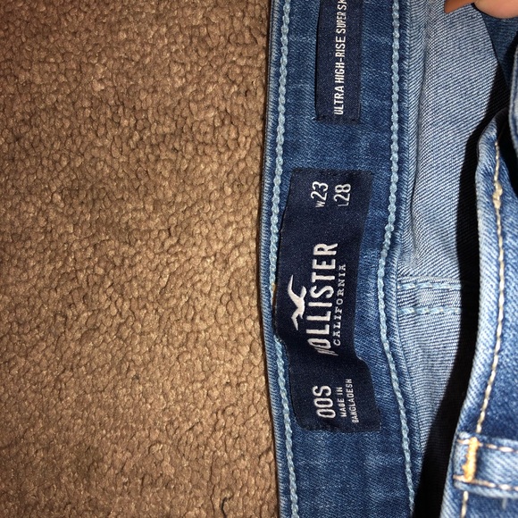 Skinny jeans - Picture 2 of 3